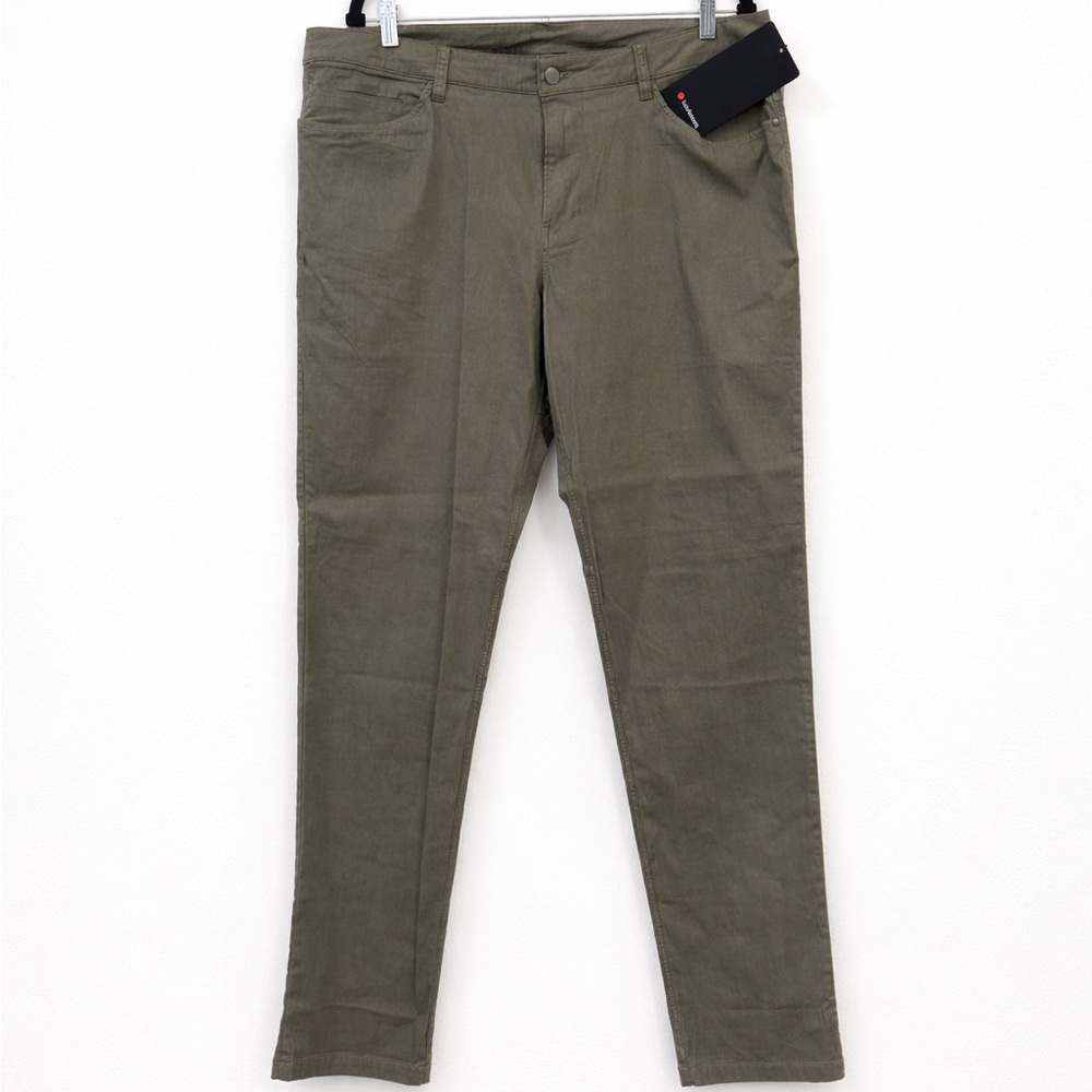 Men's Grey/Green Casual Pants